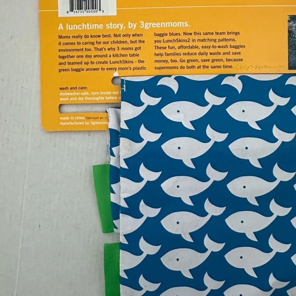 Blue Whale Reusable Snack Bags set of 2